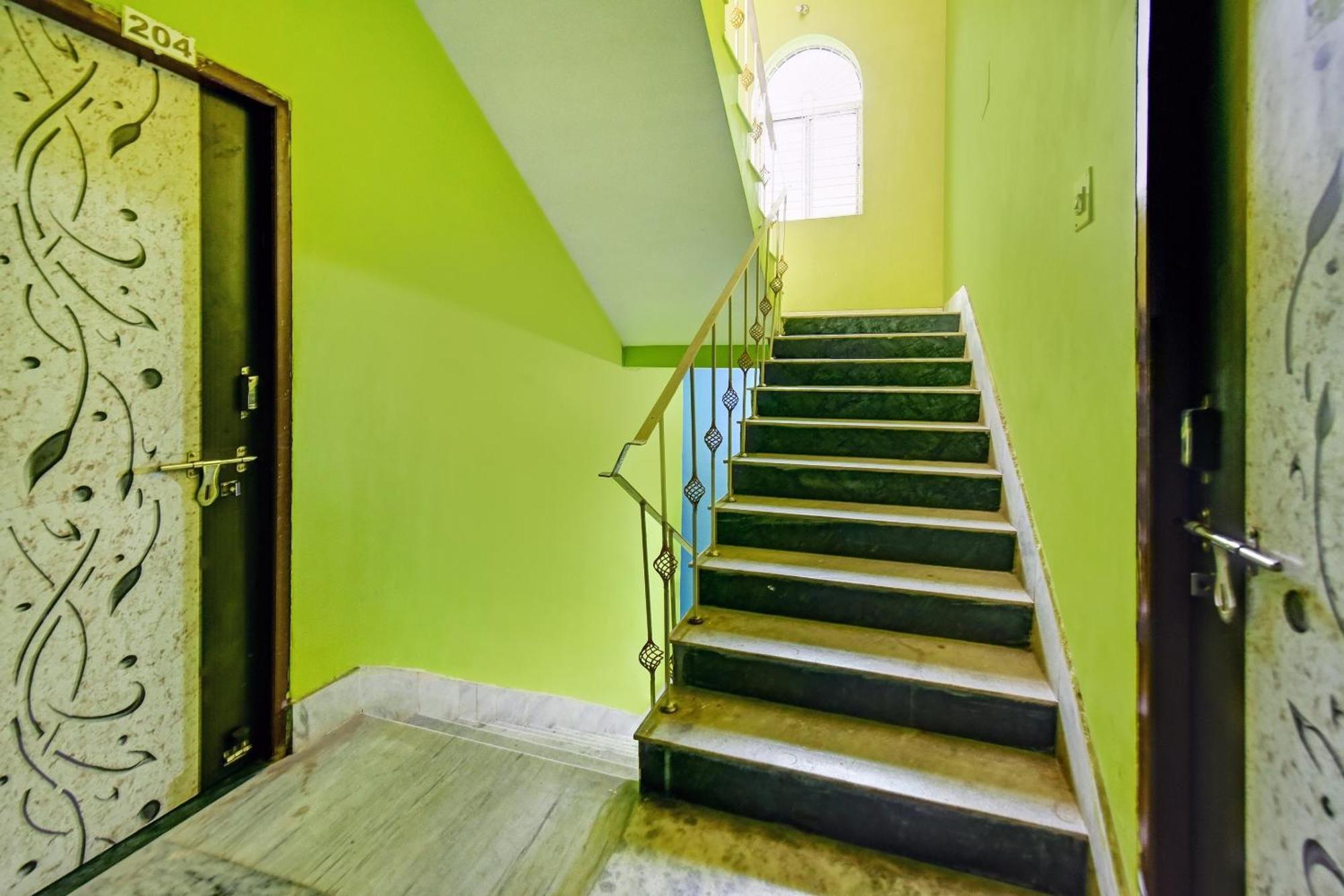 Hotel O Ankit Guest House Kolkata Exterior photo